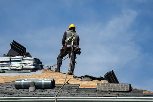 Professional Gutter Installation technician working in Strafford, MO